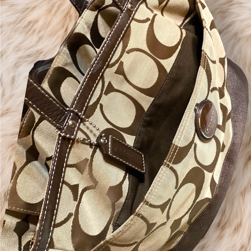 🚨SOLD 🚨 COACH DIAPER BAG EUC - Picture 13 of 15